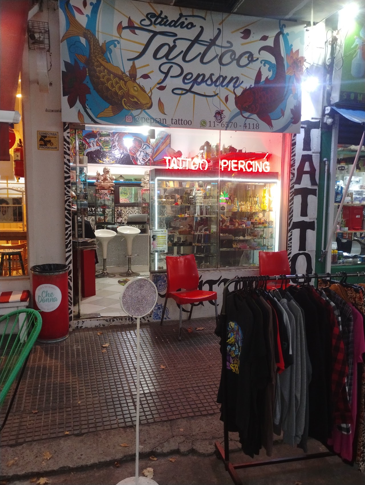 Fachada de Tattoo Piercing Pepsan Studio en Ituzaingó